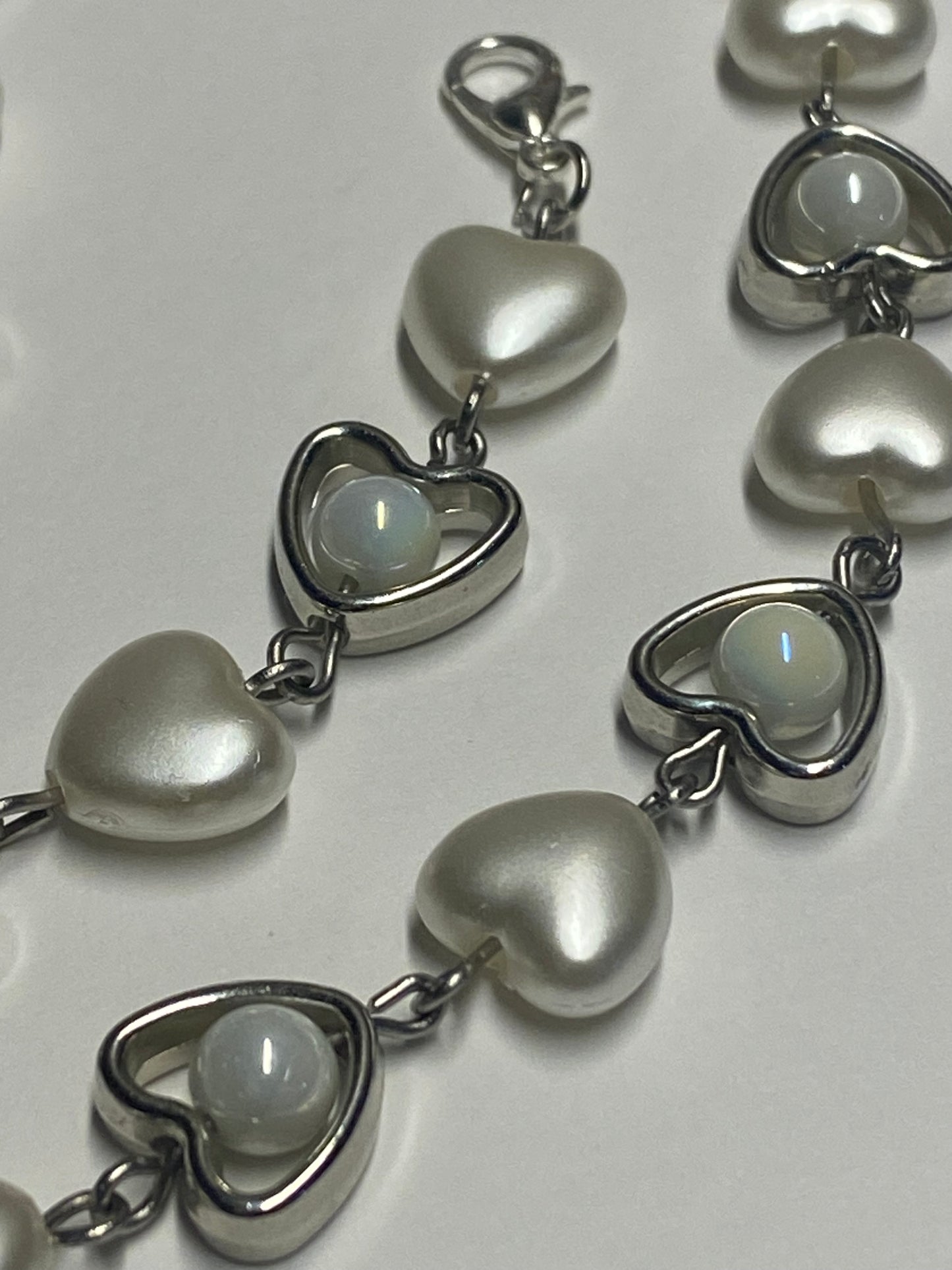 ‘Angel of hearts’ set
