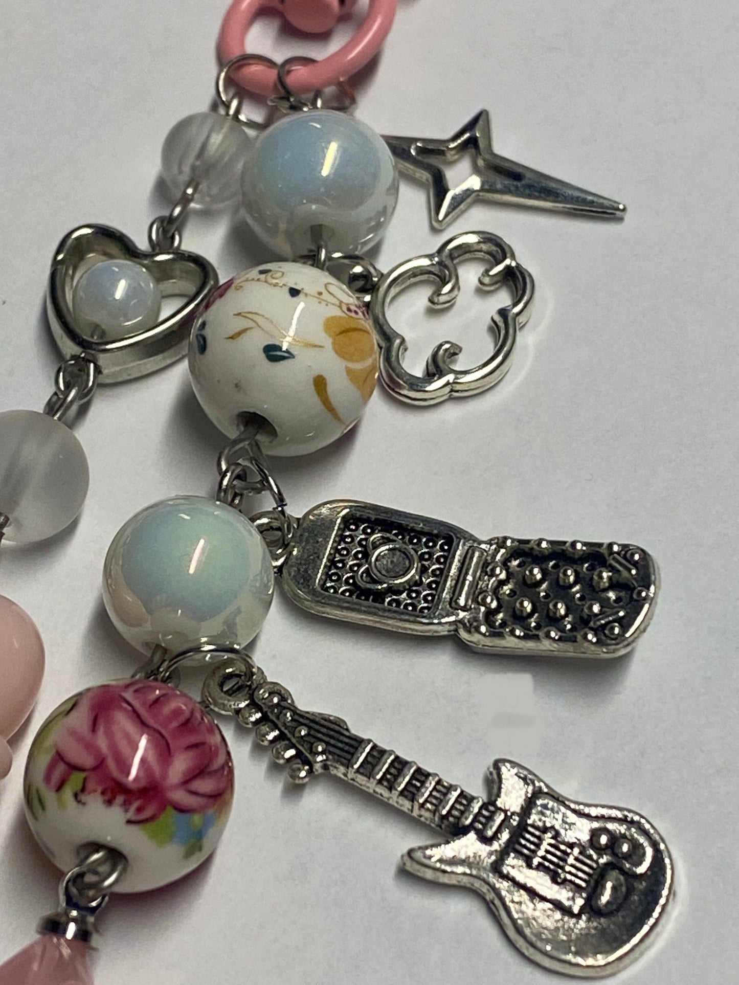 Pinky clutter - Keychain