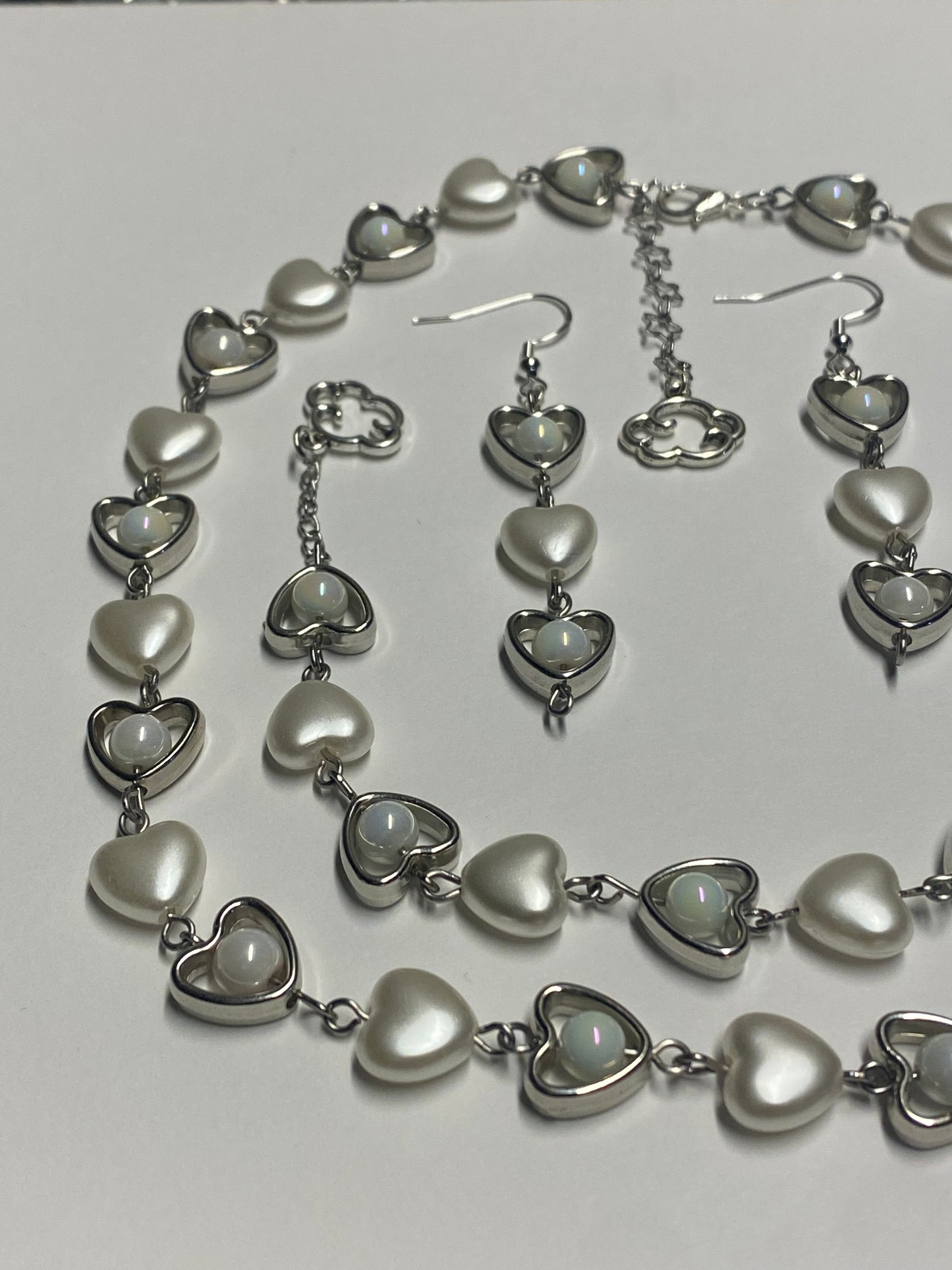 ‘Angel of hearts’ set