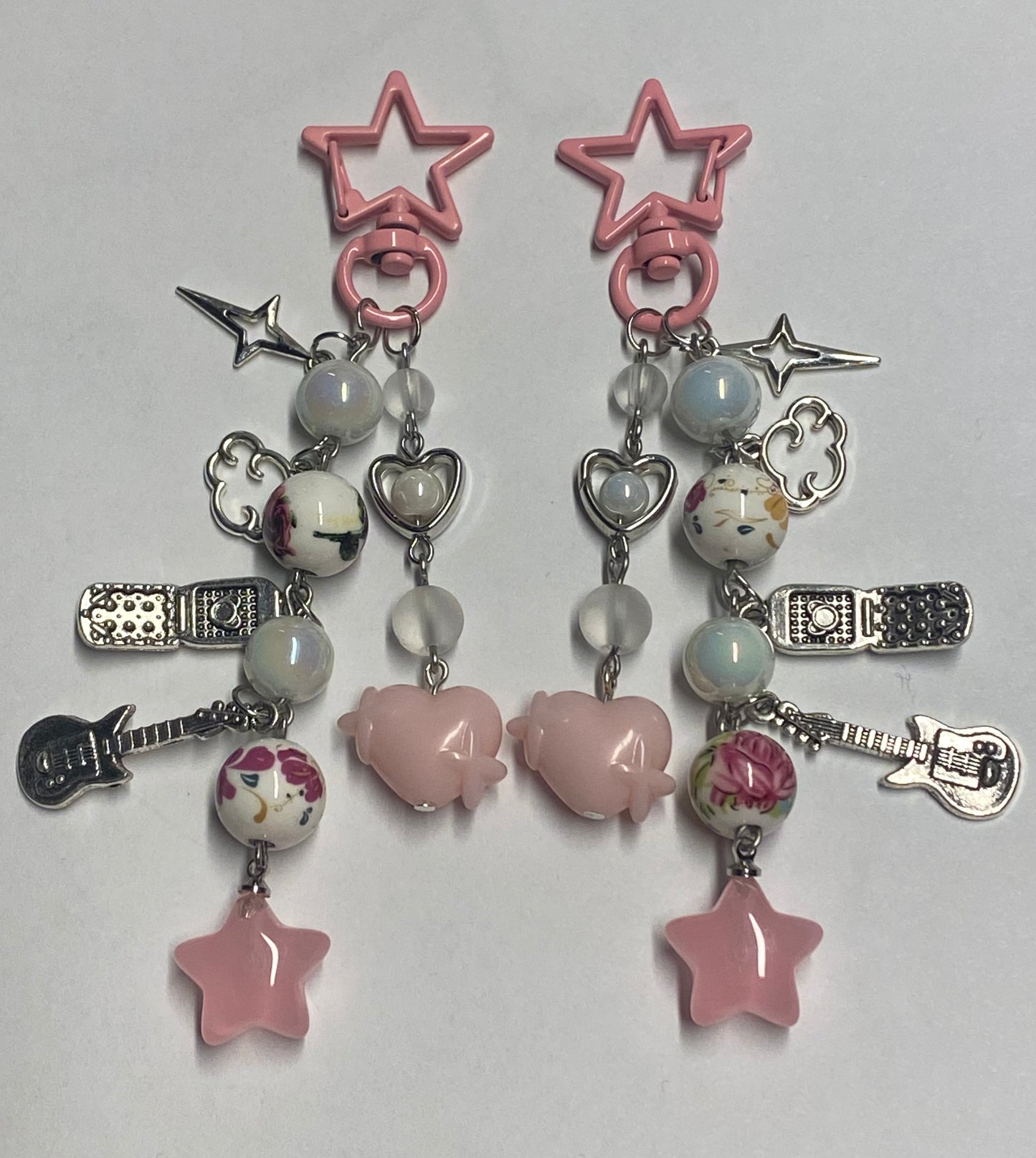 Pinky clutter - Keychain