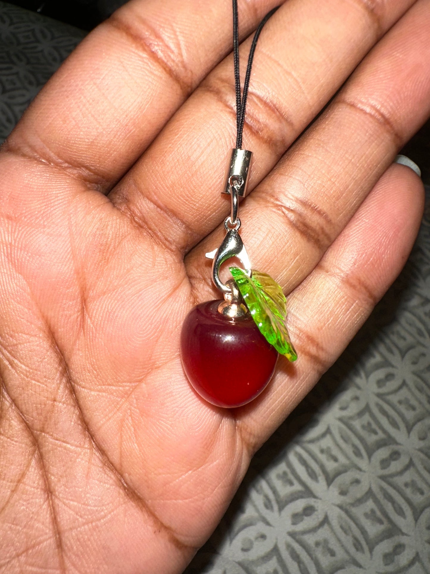 Apple me up - Keychain